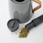Stelton Emma Tea Vacuum Jug, 33.8 oz (1 L). Smart tea filter, thermal insert, part of the Emma line.