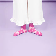 Kauniste Lämpö Flower Socks in pink floral pattern, soft cotton blend, knitted in the EU.