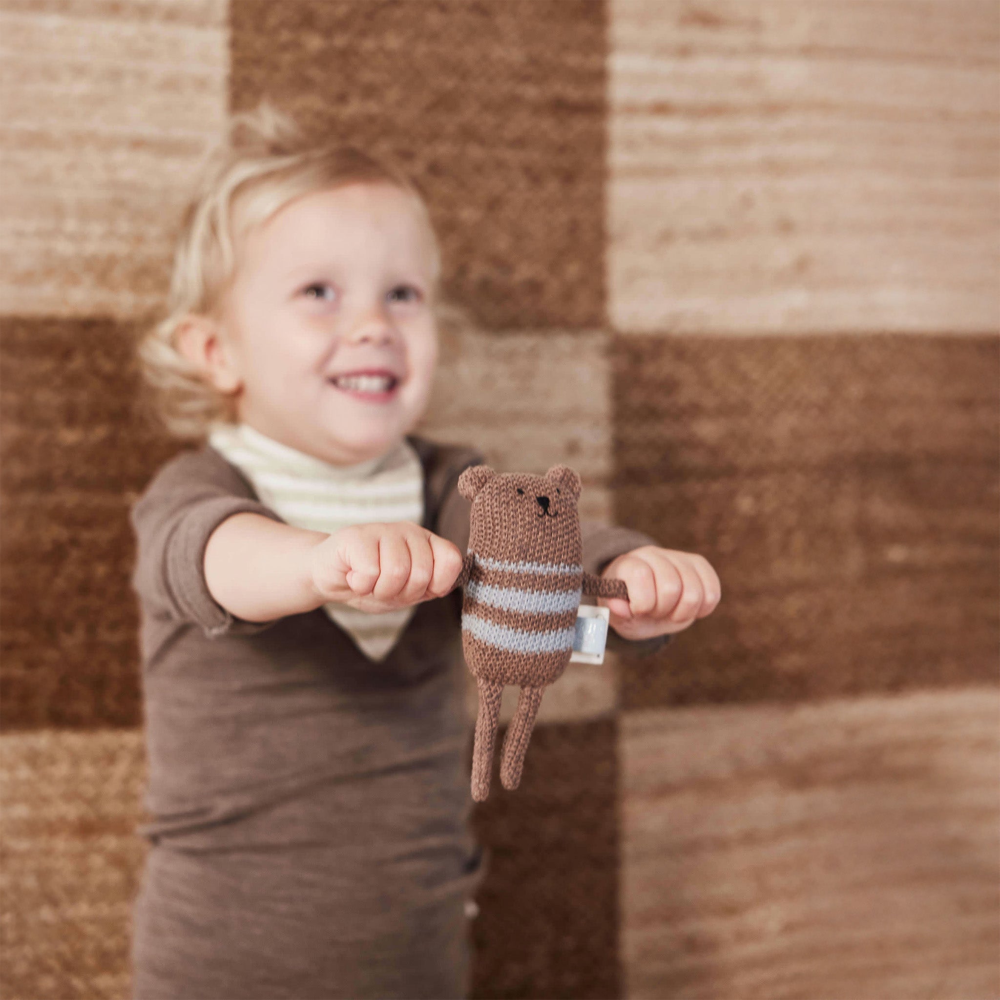 Bella Bear Rattle - Hei-Hey