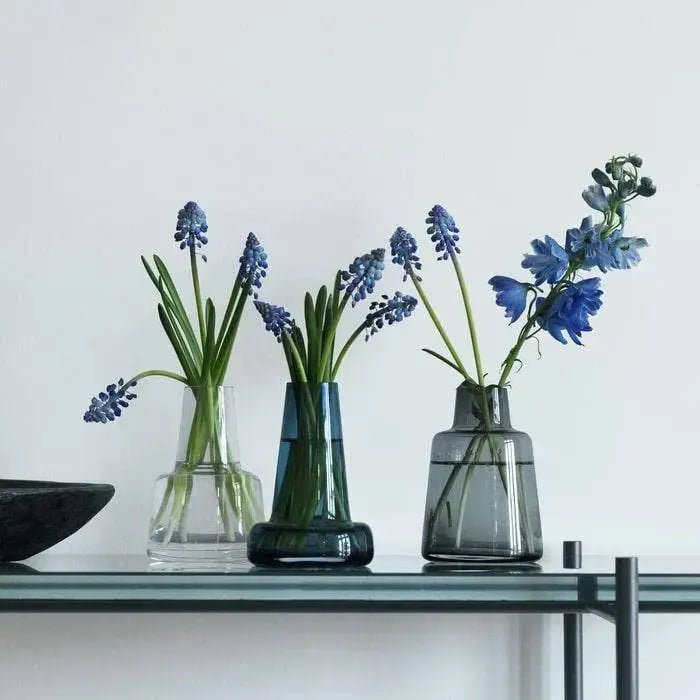 Flora Medium Neck Glass Vase