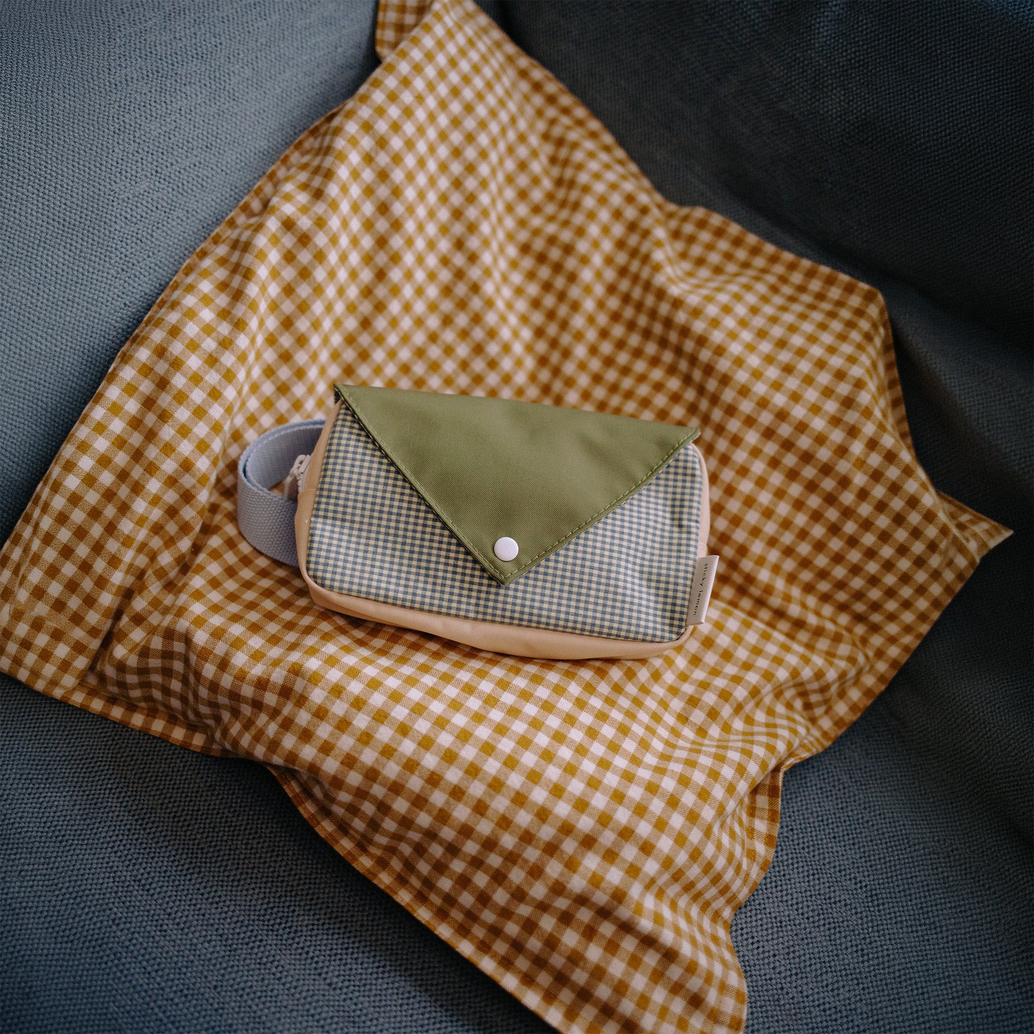 Envelope Fanny Pack - Hei-Hey