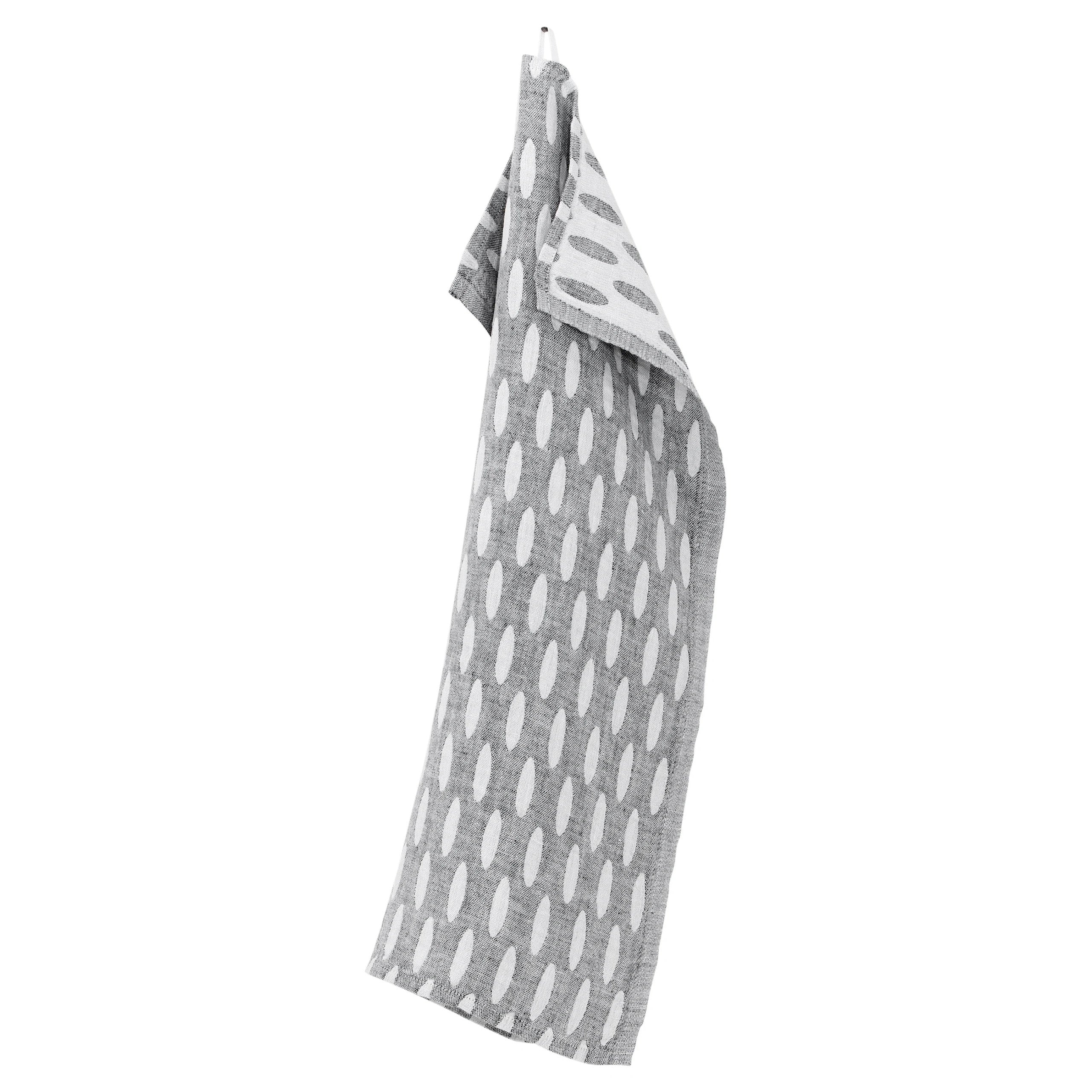 Lapuan Kankurit Helmi Linen Towel in dot pattern. Eco-friendly 100% linen, absorbent, quick-drying, and versatile for kitchen or bath.