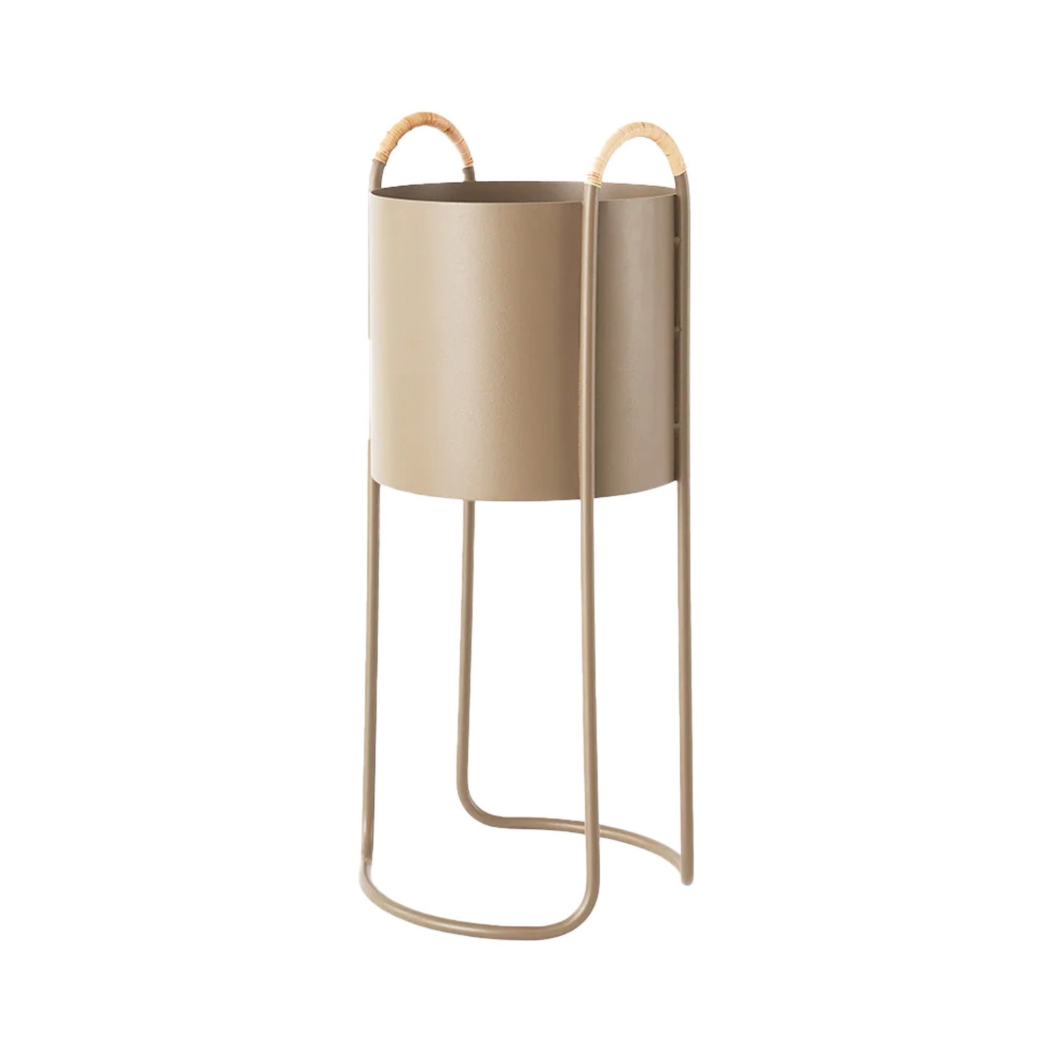 Maki Plant Box in Clay with rattan handles, shown in High version.