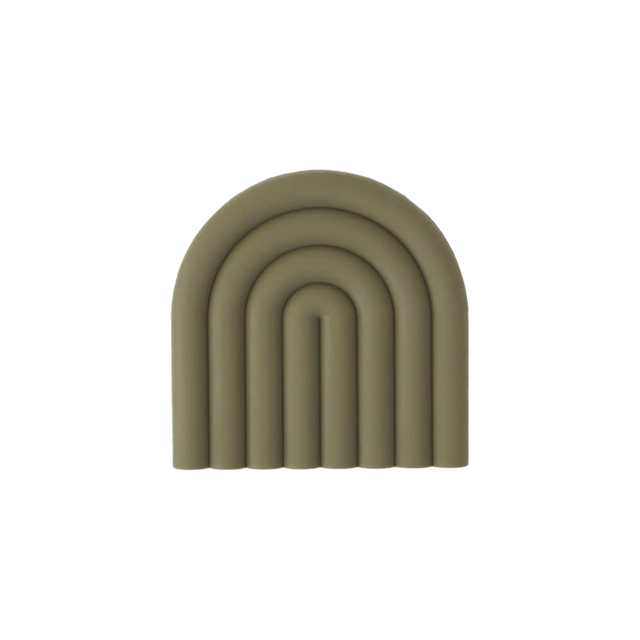 OYOY Living Design Rainbow Trivet in silicone with rainbow arc design. Heat-safe, wipe-clean trivet, designed in Denmark.