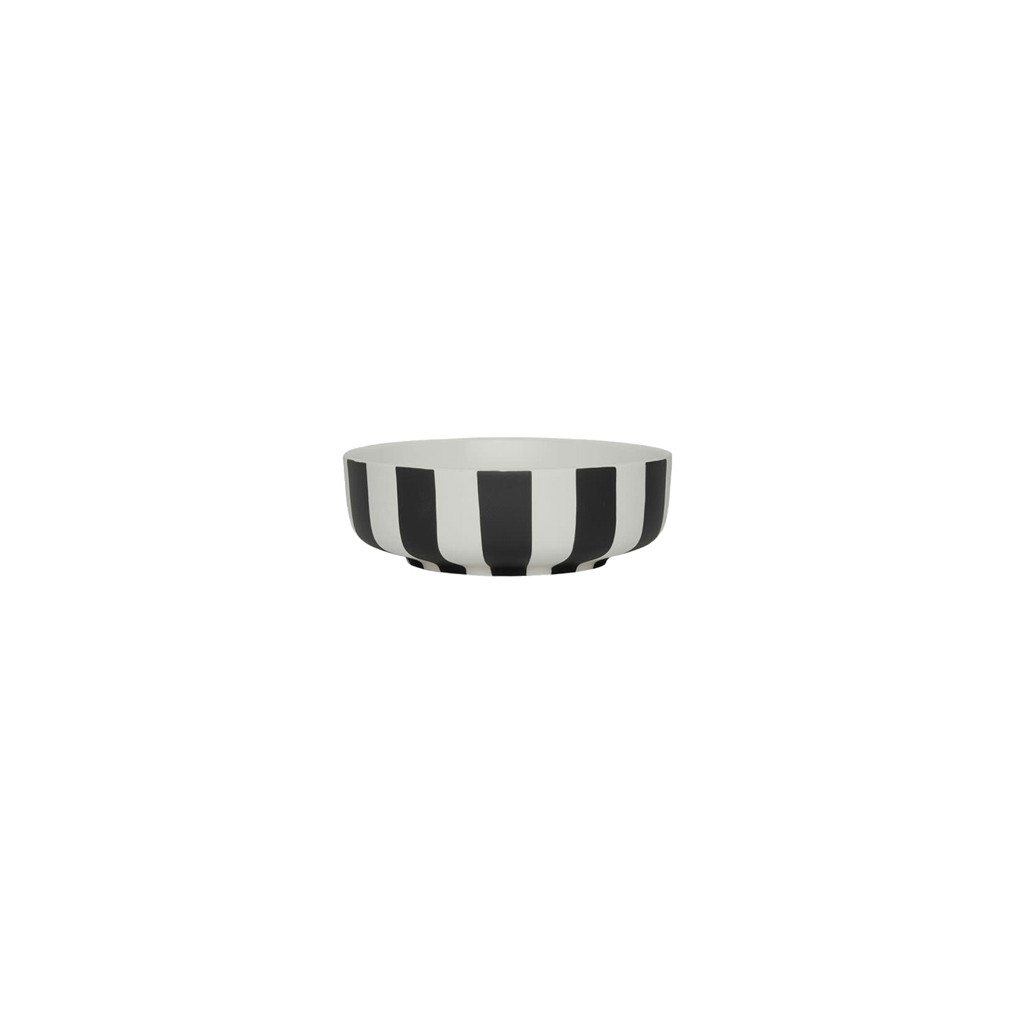 Toppu Bowl in striped stoneware by OYOY Living Design. Handmade, hand-painted, dishwasher and microwave safe. Available in two sizes.