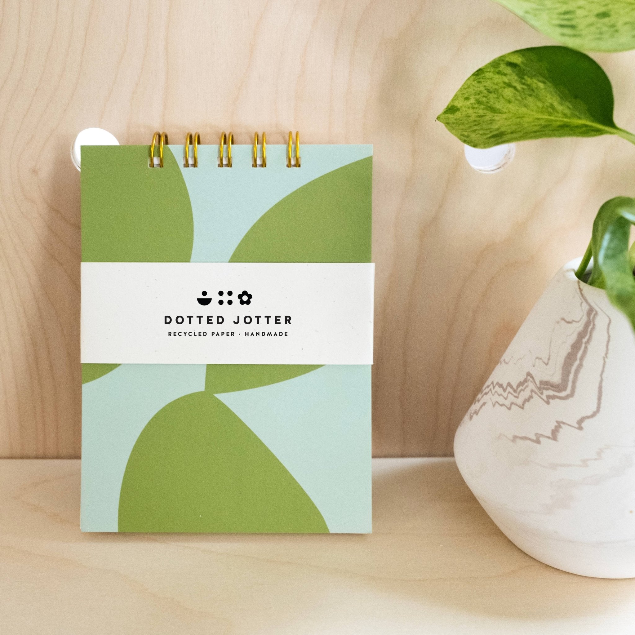 Pebble Dotted Jotter Notebook - Hei-Hey