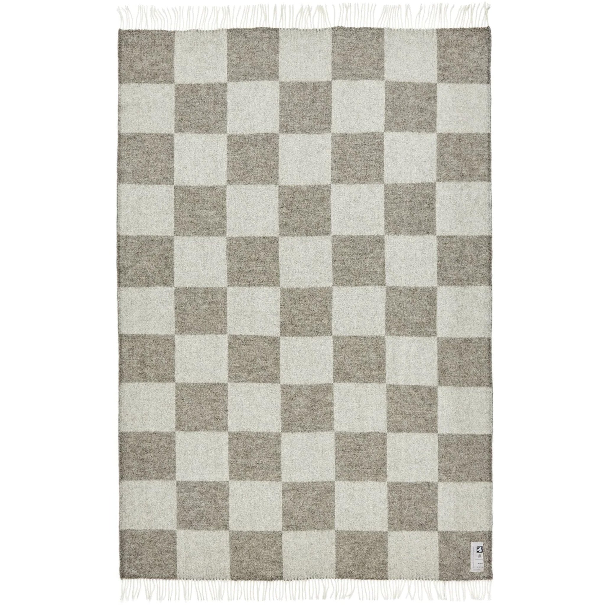 Silkeborg Uldspinderi Ærø Throw in Soft Nordic Grey 100% worsted wool, large Scandinavian blanket for bed or sofa.